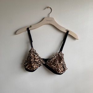 Victoria’s Secret PINK Cheetah Print Bralette